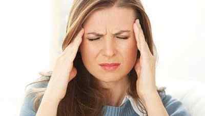 Болит голова: причины, диагностика и способы лечения на дому