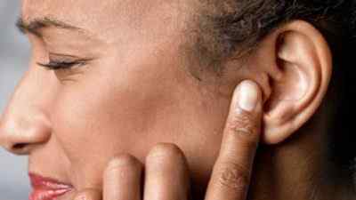 Причины головокружений и заложенности ушей