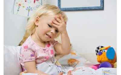 Причины высокой температуры и боли головы у детей