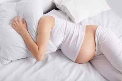 Болит голова при беременности – справляемся с проблемой
