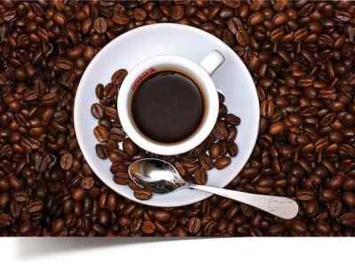Кофе и кофеин как причины того, почему голова, преимущественно, болит по утрам