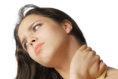 Болит голова в области шеи и увеличенные лимфатические узлы – причины и лечение