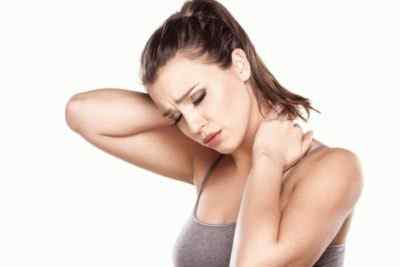 Какие патологии могут проявиться болью в затылке и в шее