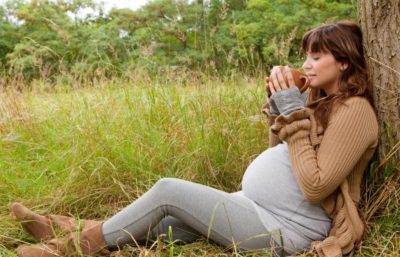 Во время беременности рекомендуется пить травяной чай